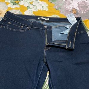 Levi 712 Slim jean